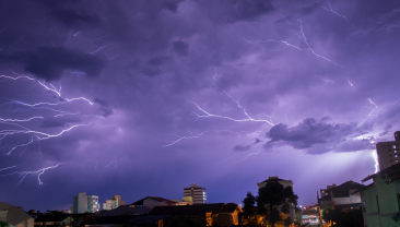 Chuva e Vento Continuam: Ingrid dá Lugar à Depressão Joseph