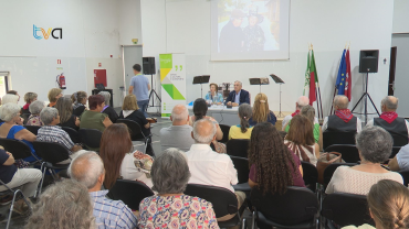 Salão JF Encosta do Sol Enche para Apresentação Livro de Florinda Marques