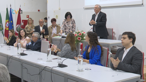 Eleitos para a Encosta do Sol Tomam Posse